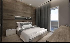 Luxury Townhouse Suite